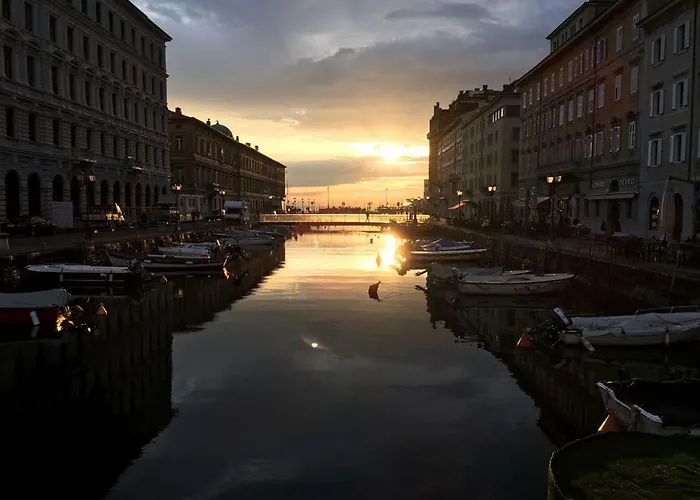 Le Cupole Di Trieste